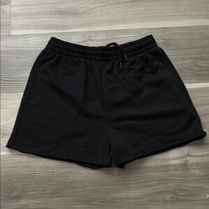 Lazy Pants Raw Hem Sweat Black Shorts